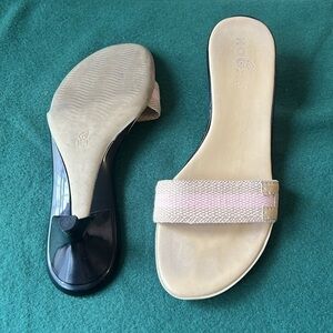 HOGAN Raffia & Patent Leather Slide Kitten Heel Sandals - Size 38